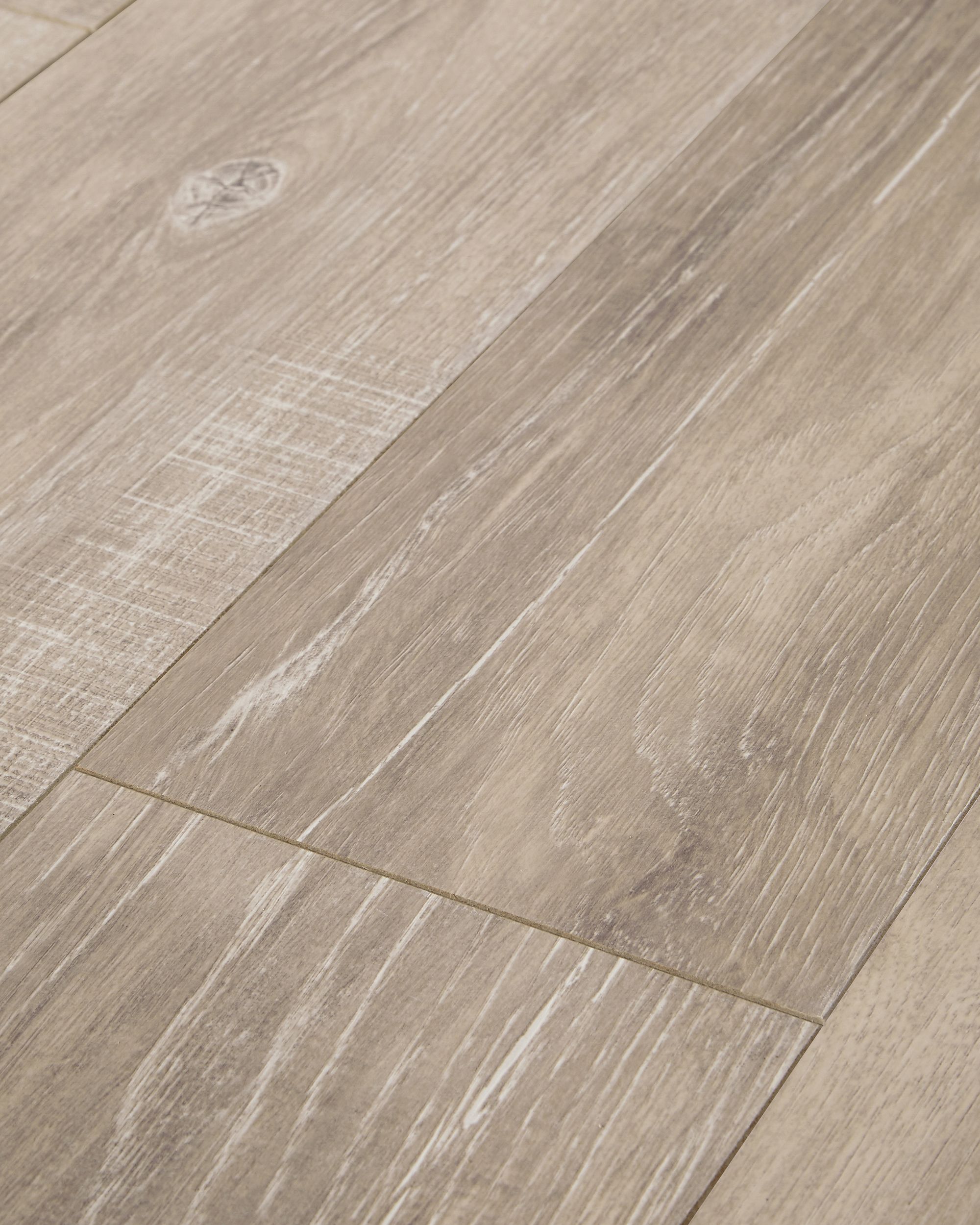 Mannington Hillside Hickory Pebble Laminate | Carpet Exchange