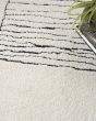 Modern Comfort MNC02 Ivory Black Area Rug