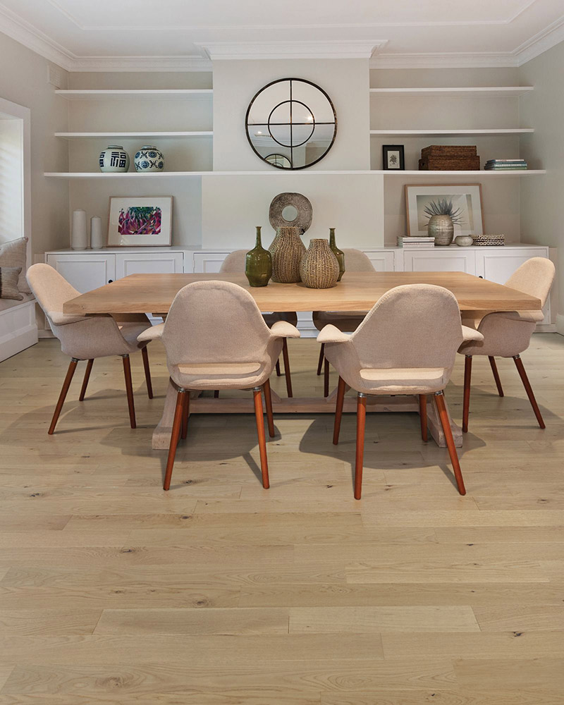 White oak hardwood in a dining room setting