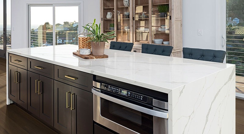 Quartz countertops at $39.99 per square foot