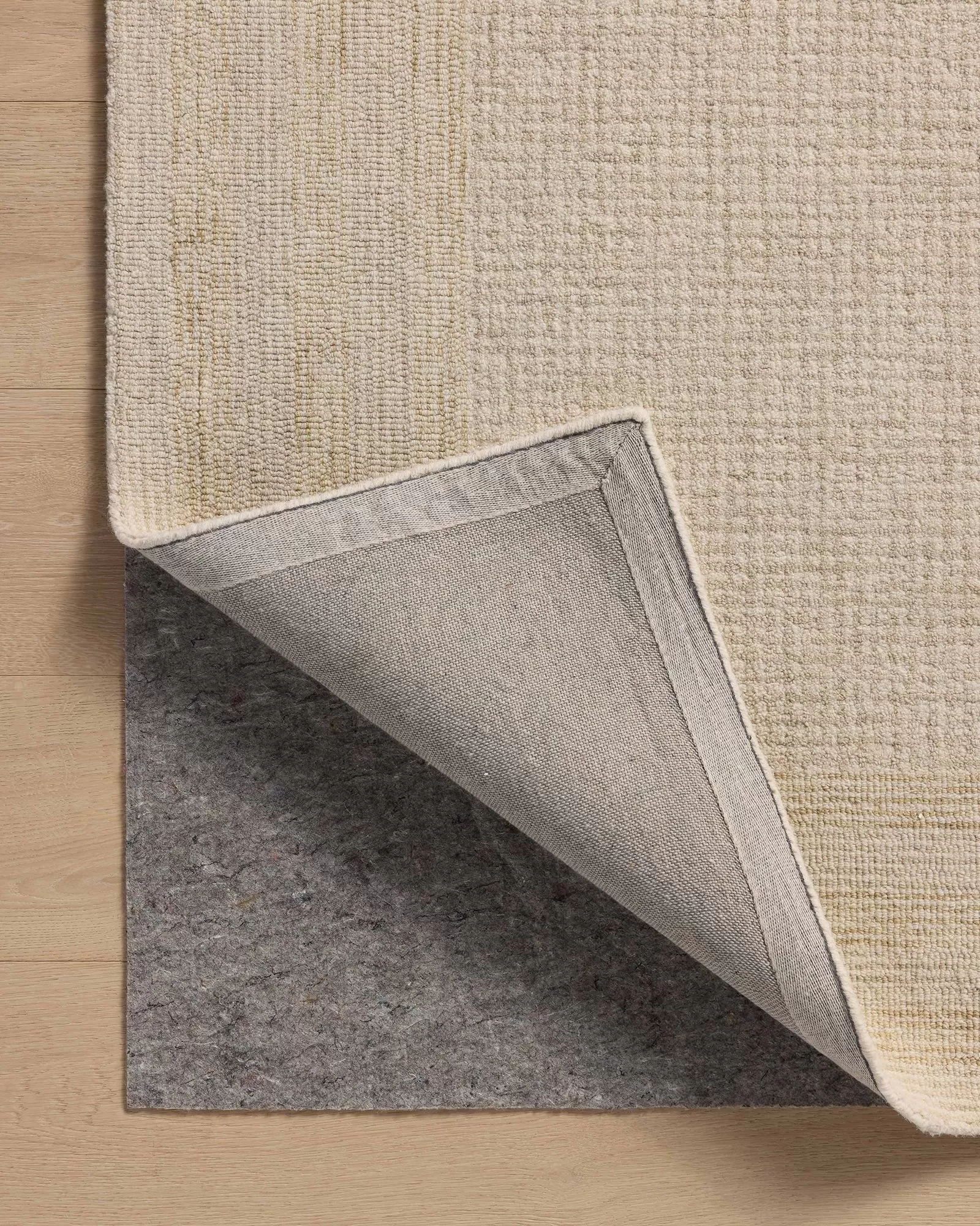 Loloi Windsor WIN-01 Ivory/Wheat Area Rug | Carpet Exchange