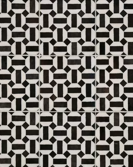 Cloe Loire Decorative Pattern Glossy Glazed Ceramic 5"x5" Tile