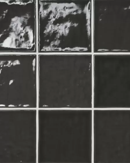 Marin Black Sea Glossy Glazed Ceramic 4"x4" Wall Tile