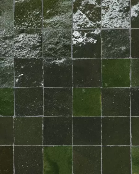 Zagora Vert Mousse Glossy Glazed Ceramic 2"x2" Mosaic Tile