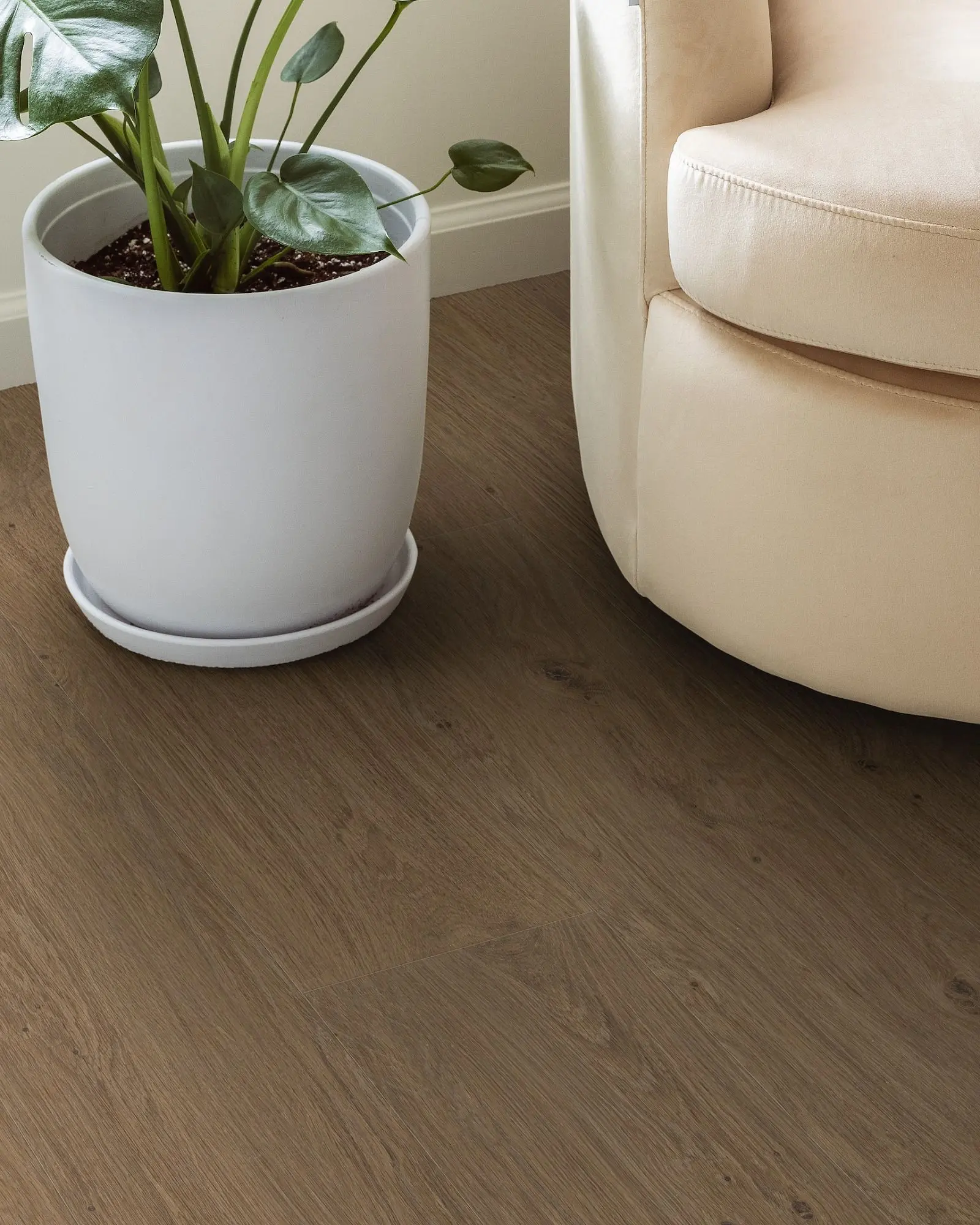 Shaw Fresh Take Tuxedo Bronze Luxury Vinyl | Carpet Exchange