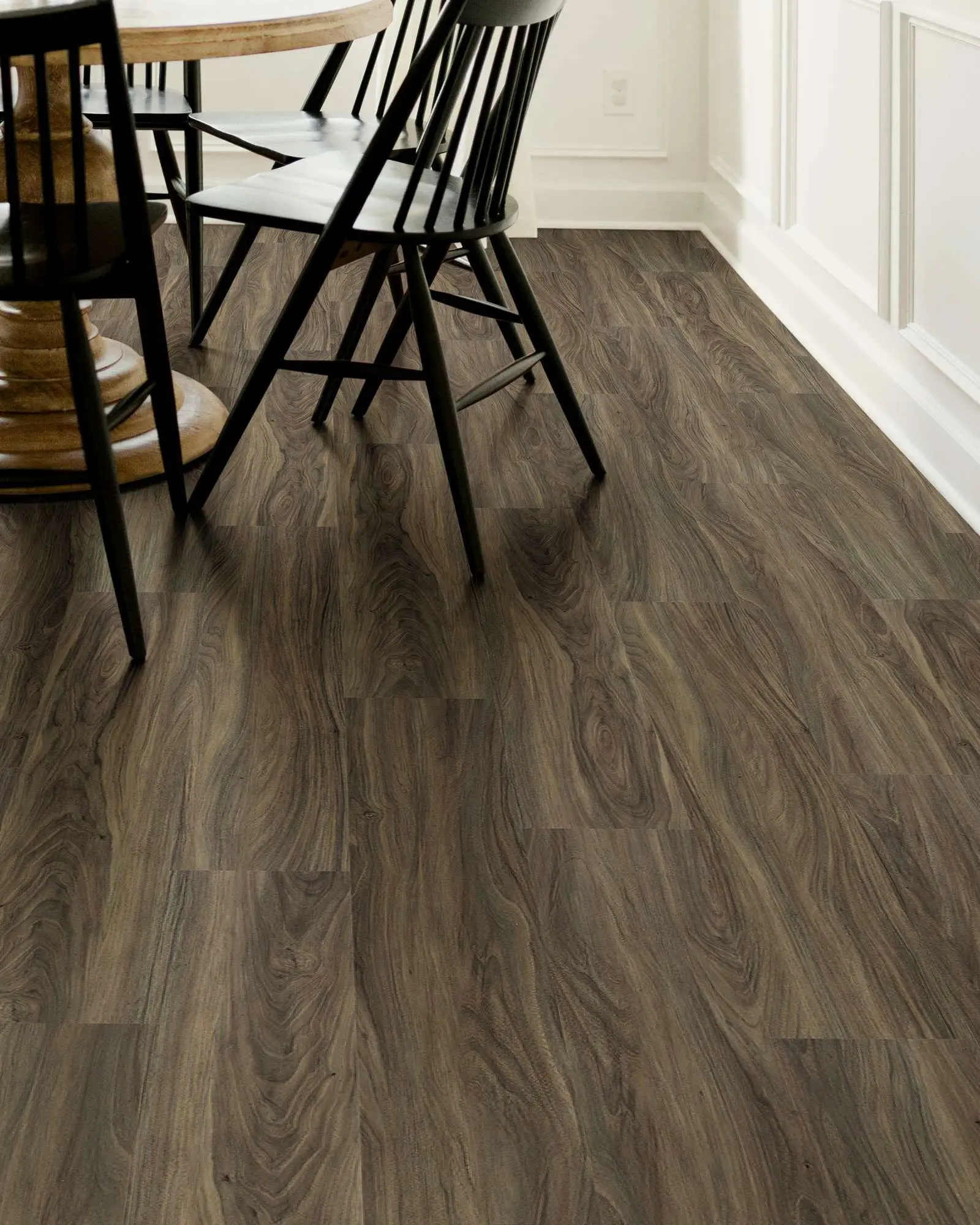 Shaw Endura Plus Cinnamon Walnut - LVT | Carpet Exchange