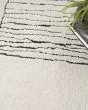 Modern Comfort MNC02 Ivory Black Area Rug