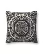 P0578 Black/White 22"x22" Pillow