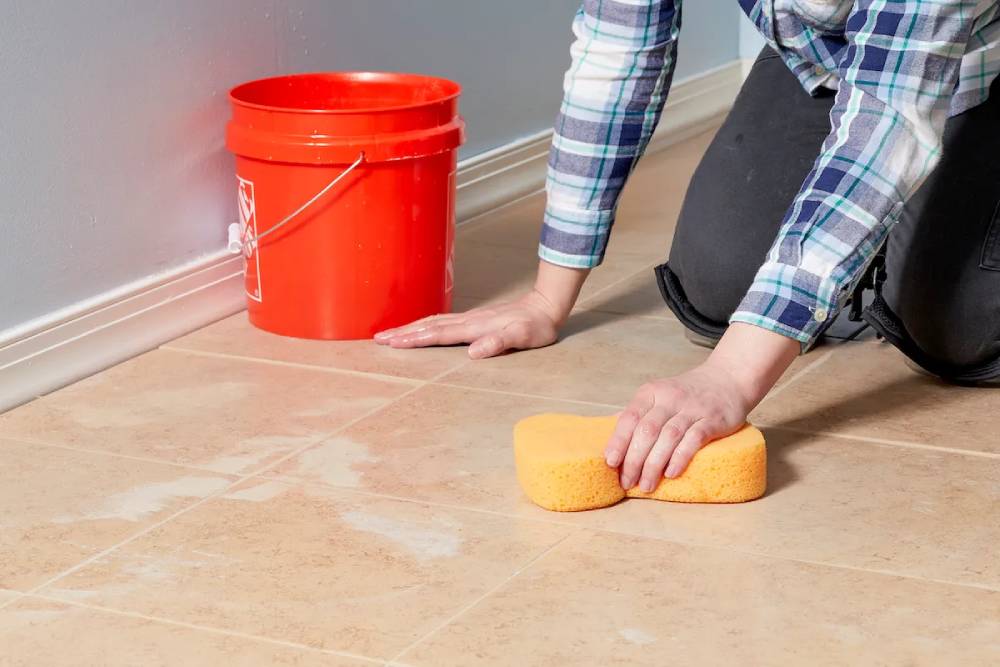 Removing Soap Scum and Hard Water Deposits